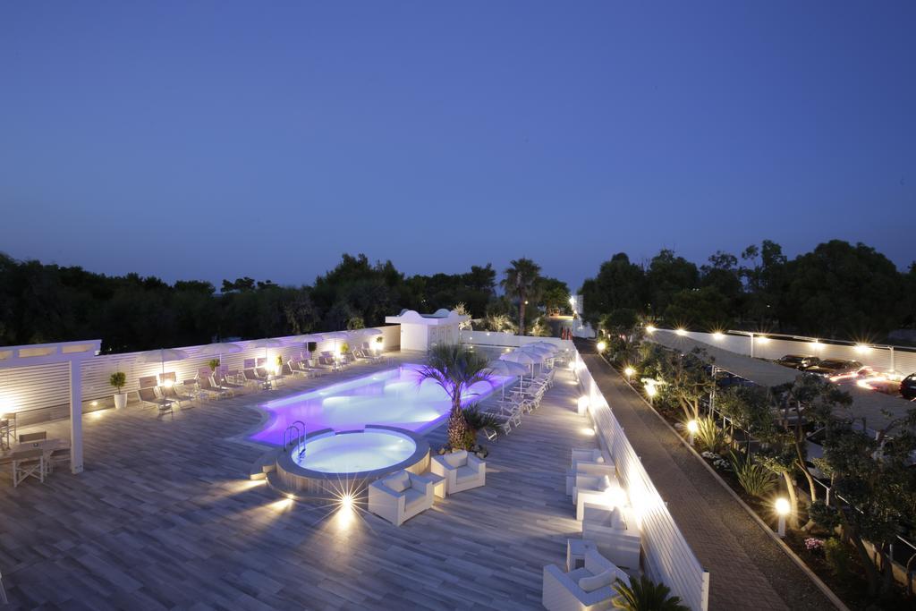 Garden Hotel Ripa Vieste Buitenkant foto