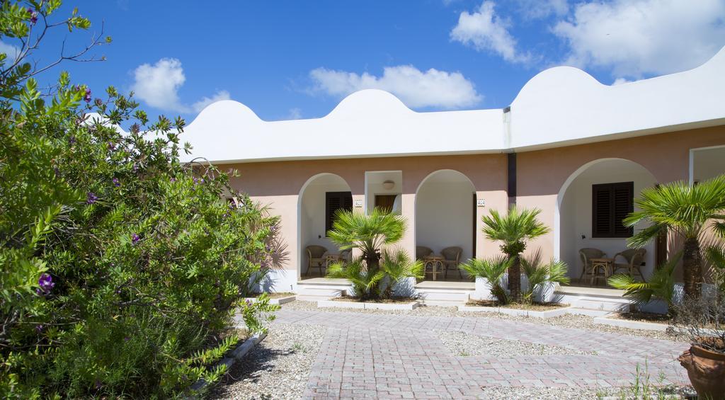 Garden Hotel Ripa Vieste Buitenkant foto