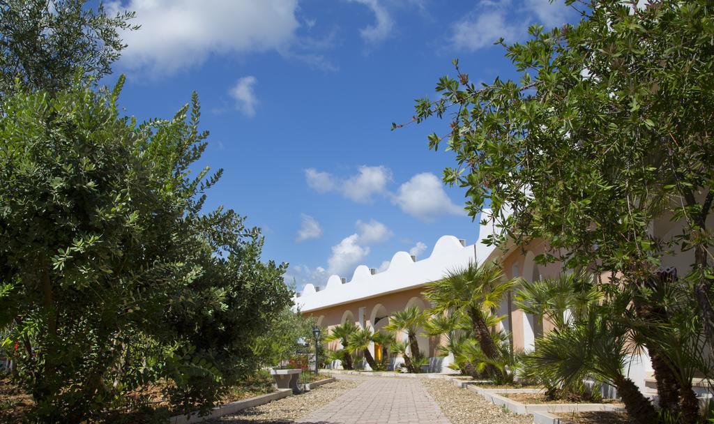 Garden Hotel Ripa Vieste Buitenkant foto