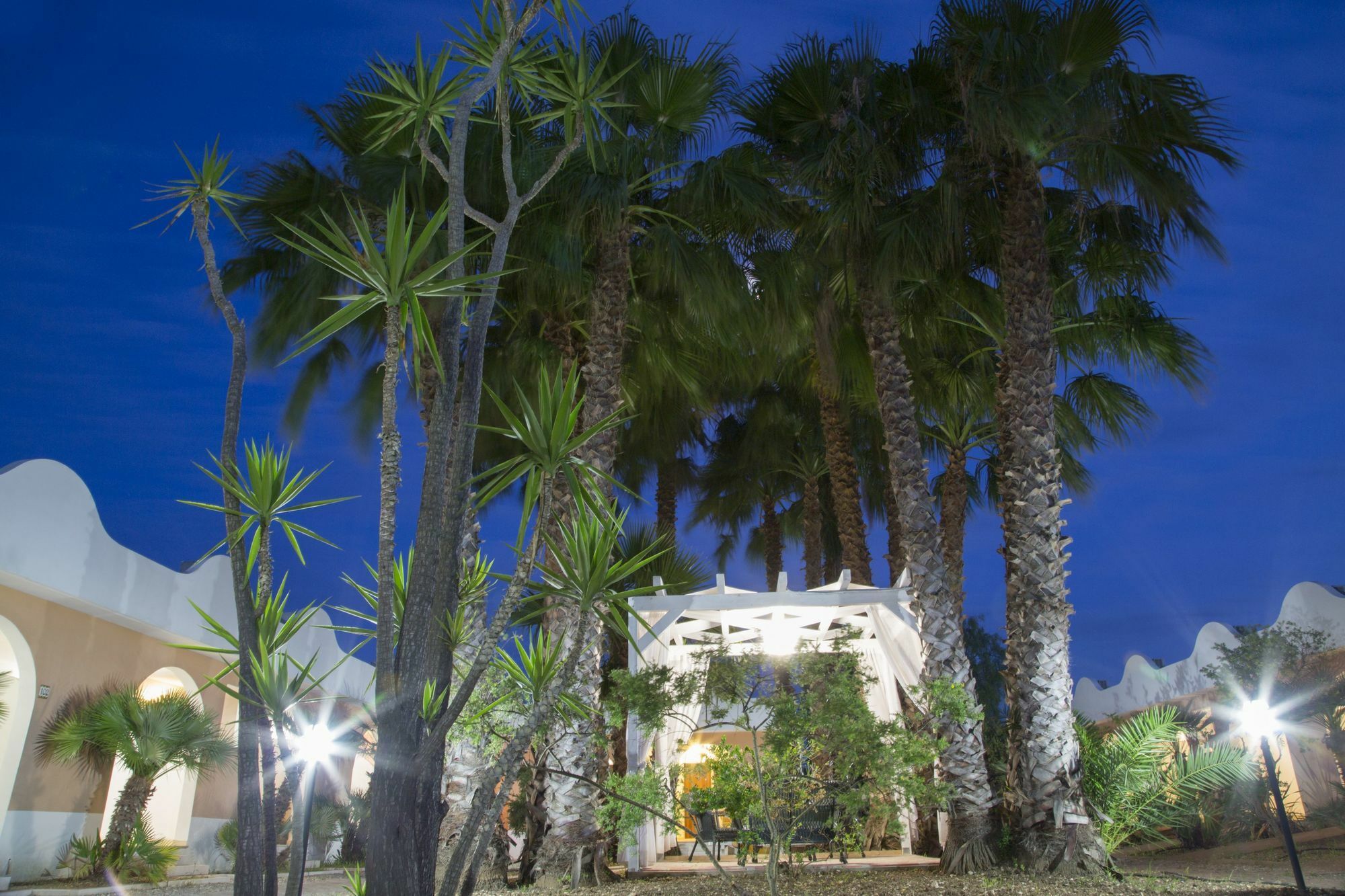 Garden Hotel Ripa Vieste Buitenkant foto