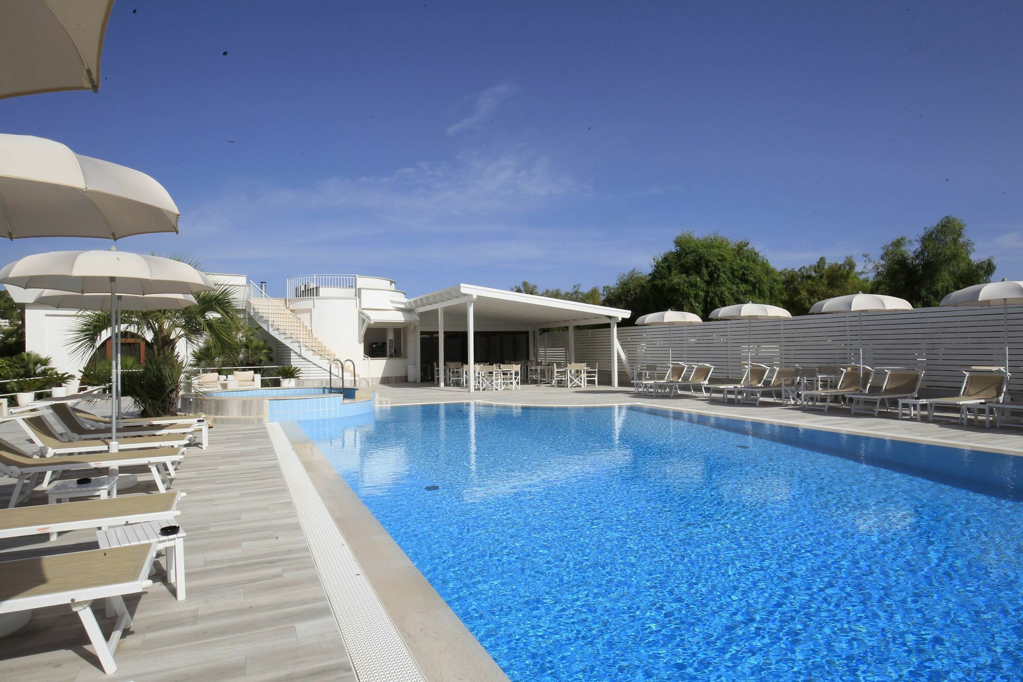 Garden Hotel Ripa Vieste Buitenkant foto